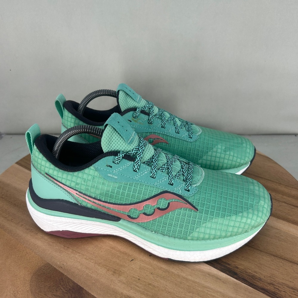 Saucony Womens Kinvara 14 Running Shoes Mint Green S10820-25 Size 9.5